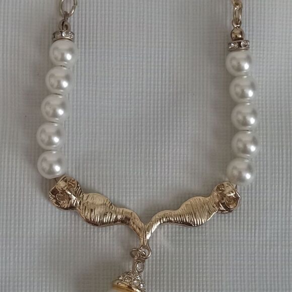 Monet Jewelry Gold Toned Simulated Pearl & Crystal Shimmery Statement Necklace - Picture 8 of 12